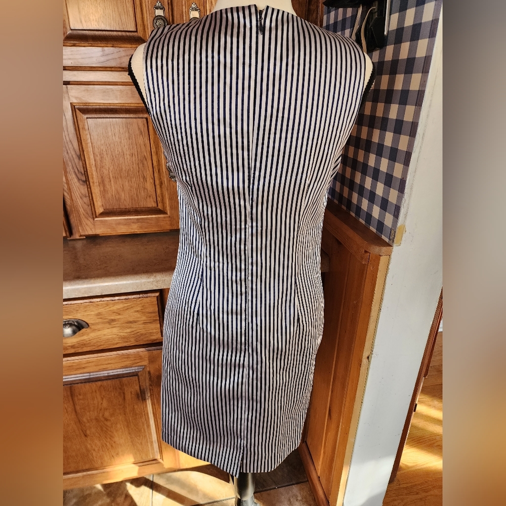 Banana Republic Striped Double Bow Sleeveless 0Shift Dress Size 4P - Picture 5 of 10
